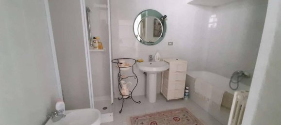 3 rooms Apartment in Taranto, Italy No. 17121 51