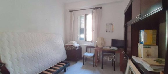 3 rooms Apartment in Taranto, Italy No. 17121 55