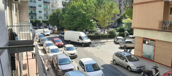 3 rooms Apartment in Taranto, Italy No. 17121 58