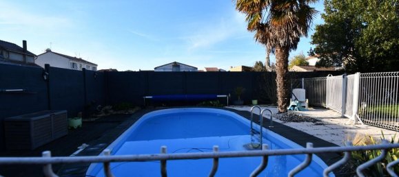 4 bedrooms House in Saint-Fiacre-sur-Maine, France No. 102946 15