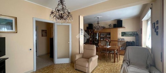 Квартира с 2 спальнями в Рим, Италия № 287400 12