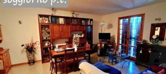 5 bedrooms Villa in Sassocorvaro Auditore, Italy No. 287503 7