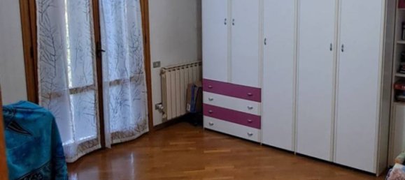 5 bedrooms Villa in Sassocorvaro Auditore, Italy No. 287503 8