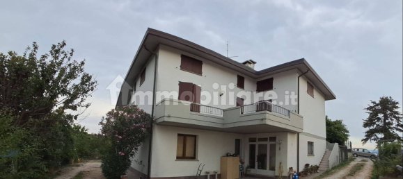 5 bedrooms Villa in Sassocorvaro Auditore, Italy No. 287503 17