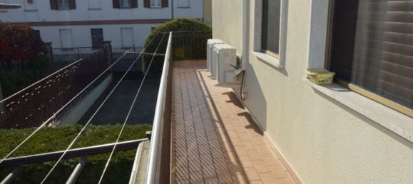 Casa de 8 divisões em Vercelli, Italy N.º 139984 20