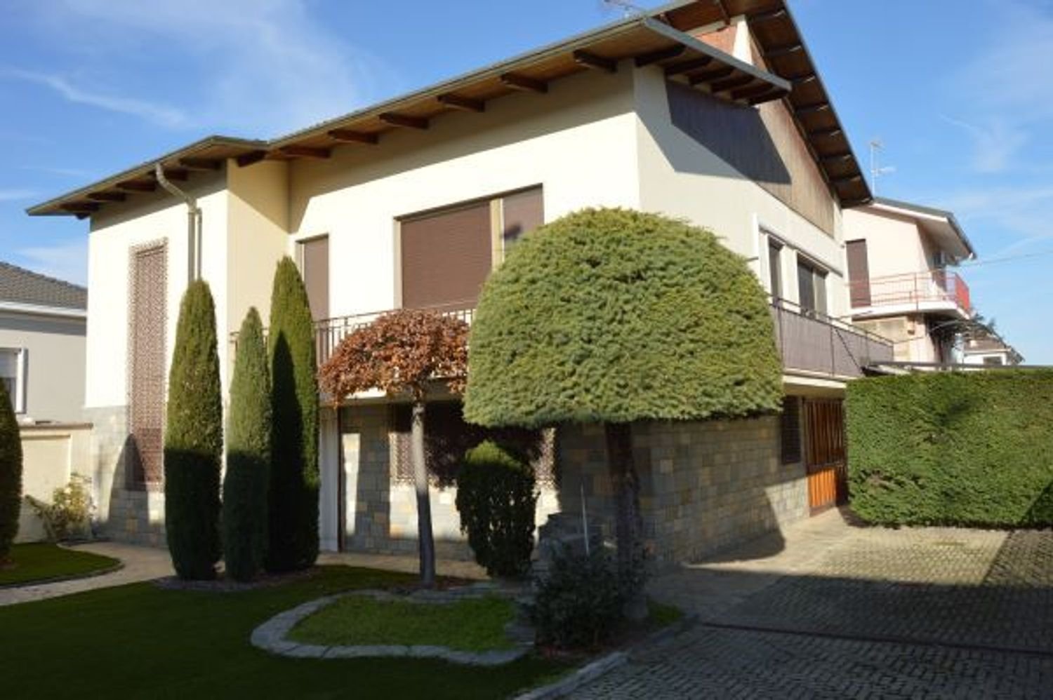 Casa de 8 divisões em Vercelli, Italy N.º 139984