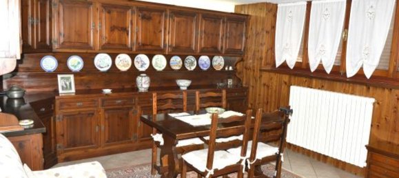 Casa de 8 divisões em Vercelli, Italy N.º 139984 6