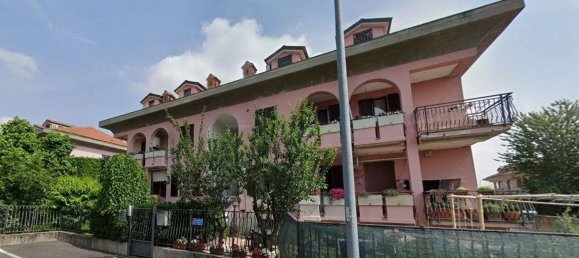 3-salle Appartement à Bernareggio, Italy No. 95582 23