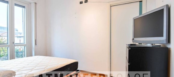 Apartamento de 2 dormitorios en Bergamo, Italy No. 171757 14