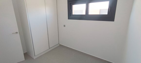 3 Schlafzimmer Villa in Daya Nueva, Spain, Nr. 7522 13