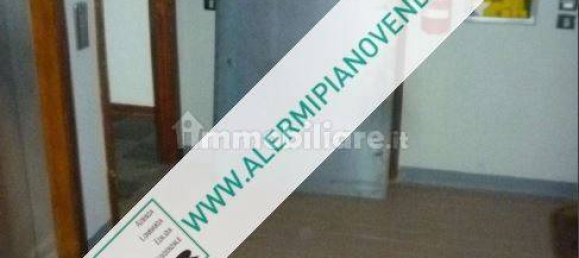 2 bedrooms Apartment in Milan, Italy No. 248011 4