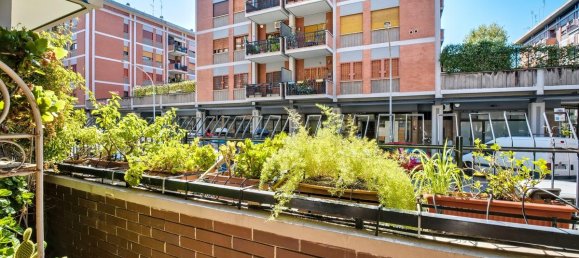 2 rooms Apartment in Rome, Italy No. 287403 10