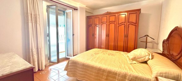 3 bedrooms Apartment in Valencia, Spain No. 140453 19