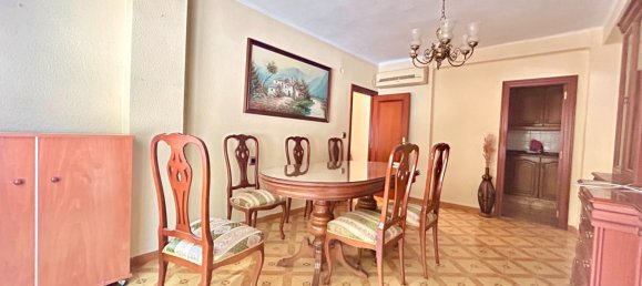 3 bedrooms Apartment in Valencia, Spain No. 140453 5