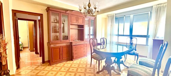 3 bedrooms Apartment in Valencia, Spain No. 140453 3