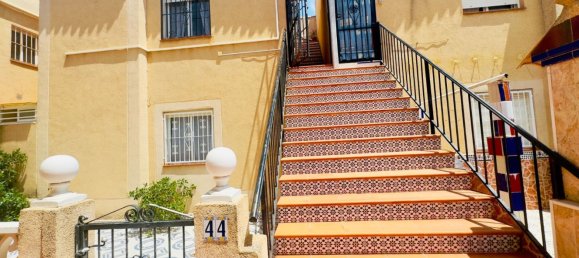 Dúplex de 2 dormitorios en Torrevieja, Spain No. 158503 3