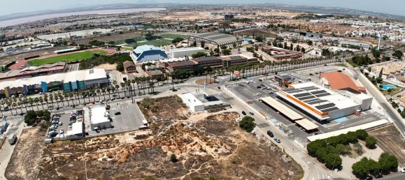 Dúplex de 2 dormitorios en Torrevieja, Spain No. 158503 35