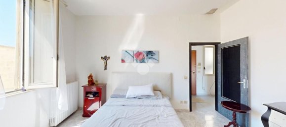 3-salle Appartement à Brindisi, Italy No. 299450 22