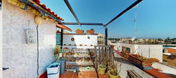 3-salle Appartement à Brindisi, Italy No. 299450 12