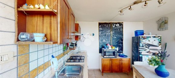 3-salle Appartement à Brindisi, Italy No. 299450 8