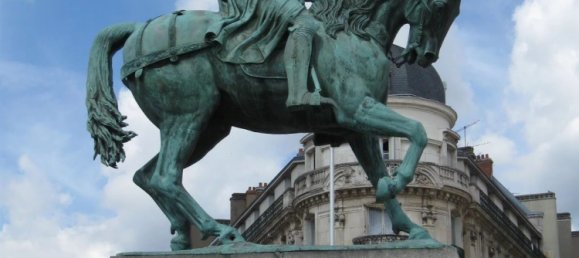 2 bedrooms Apartment in Orleans, France No. 90716 2