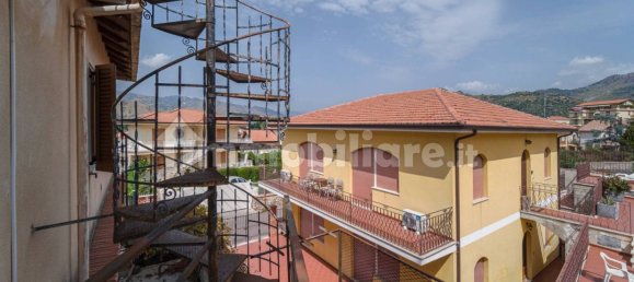 Квартира с 2 спальнями в Таормина, Италия № 321030 50