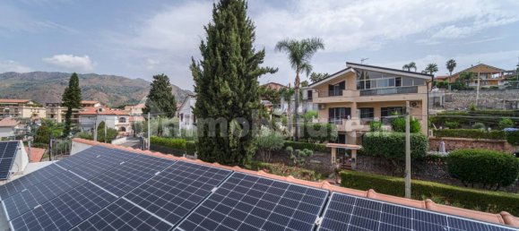 Квартира с 2 спальнями в Таормина, Италия № 321030 47