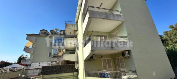 Квартира с 3 спальнями в Барчеллона Поццо ди Готто, Италия № 321942 2