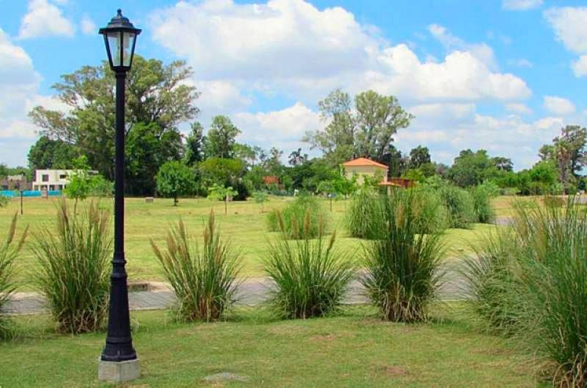  Land in Escobar, Argentina No. 47606