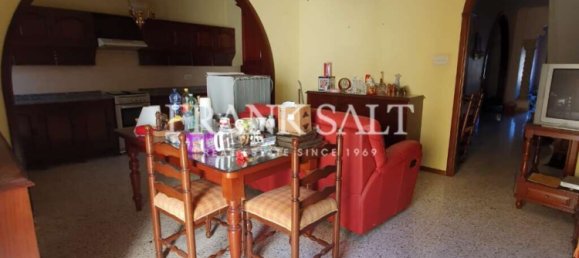 3 Schlafzimmer Haus in Mgarr, Malta, Nr. 10804 2