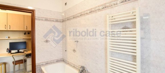 2 Schlafzimmer Penthouse in Lissone, Italy, Nr. 295729 25