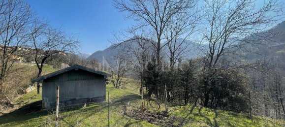 3 rooms House in Dizzasco, Italy No. 207510 19