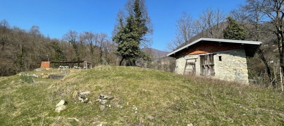 3 rooms House in Dizzasco, Italy No. 207510 13