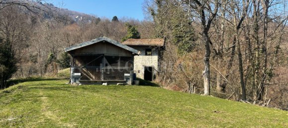 3 rooms House in Dizzasco, Italy No. 207510 9
