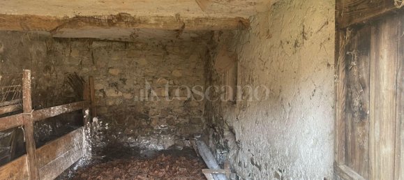 3 rooms House in Dizzasco, Italy No. 207510 6