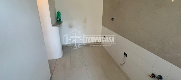 4 rooms Apartment in Naples, Italy No. 293716 25