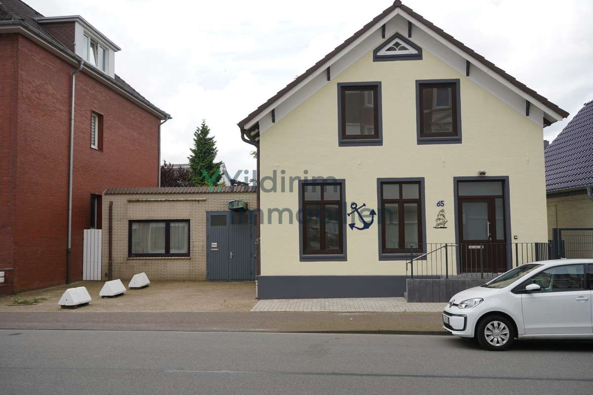 381m² Warehouse in Cuxhaven, Germany No. 365040