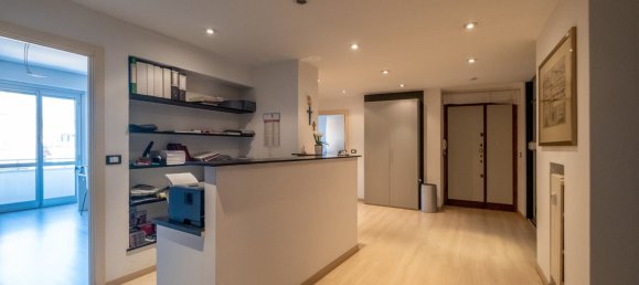 9 bedrooms Apartment in Genoa, Italy No. 184905 25