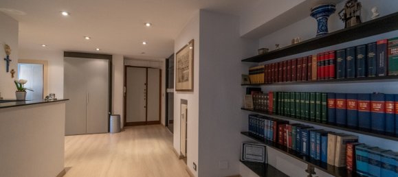 9 bedrooms Apartment in Genoa, Italy No. 184905 14