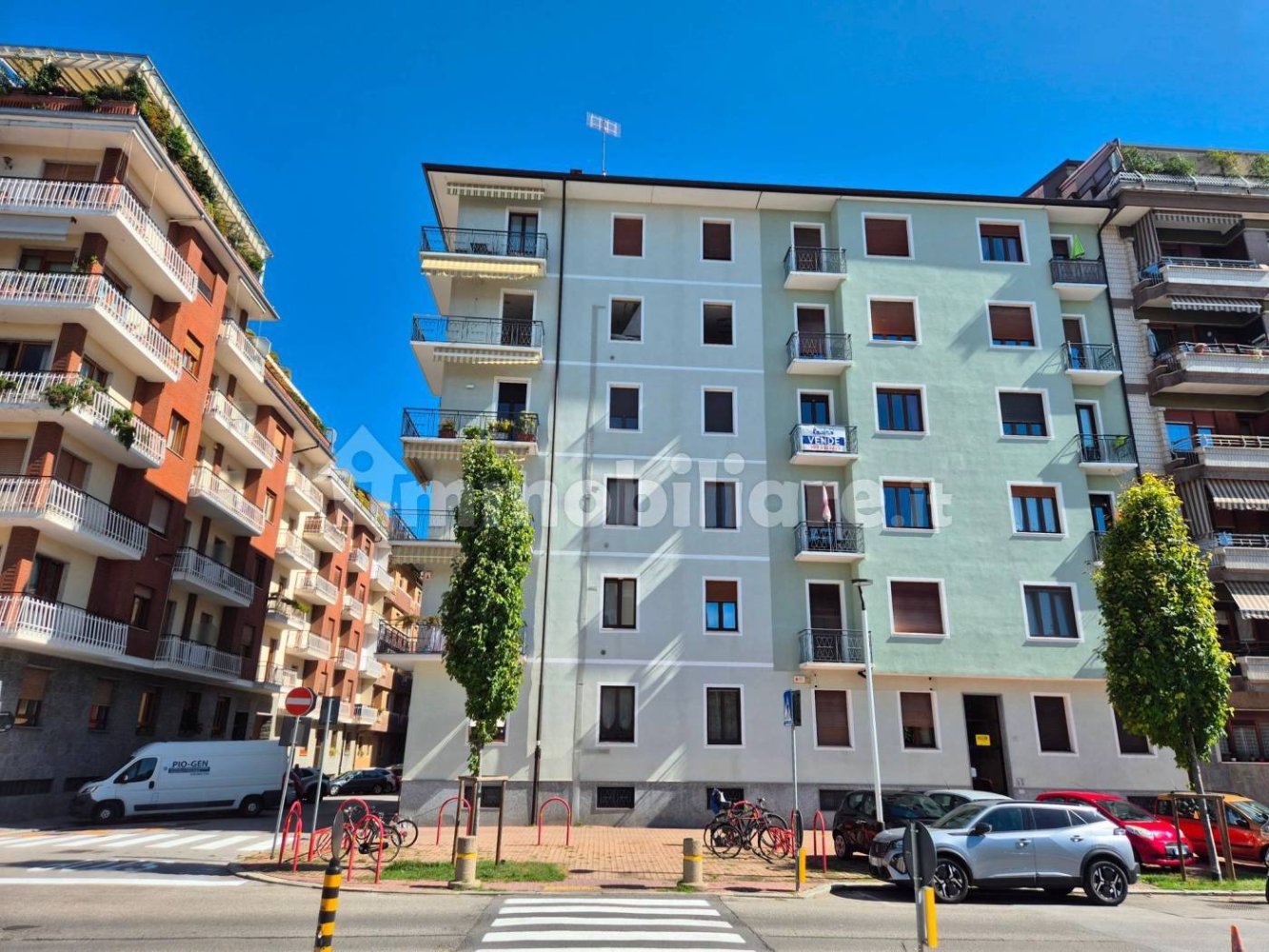 Квартира с 3 спальнями в Кунео, Италия № 340290