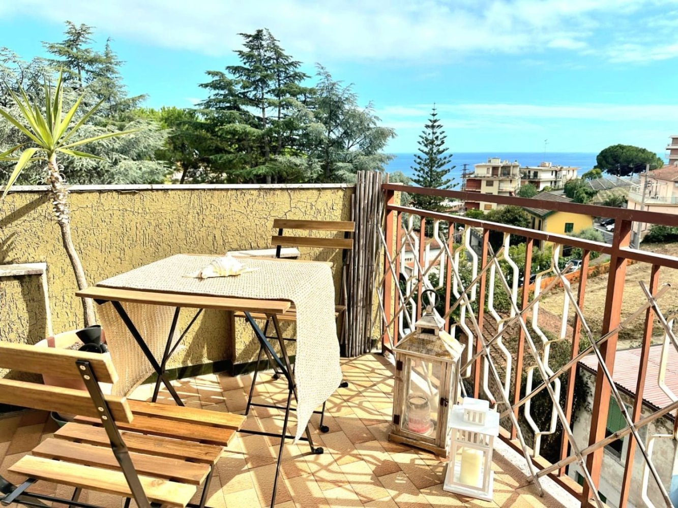 2 غرف نوم شقة في Sanremo, Italy رقم 351706