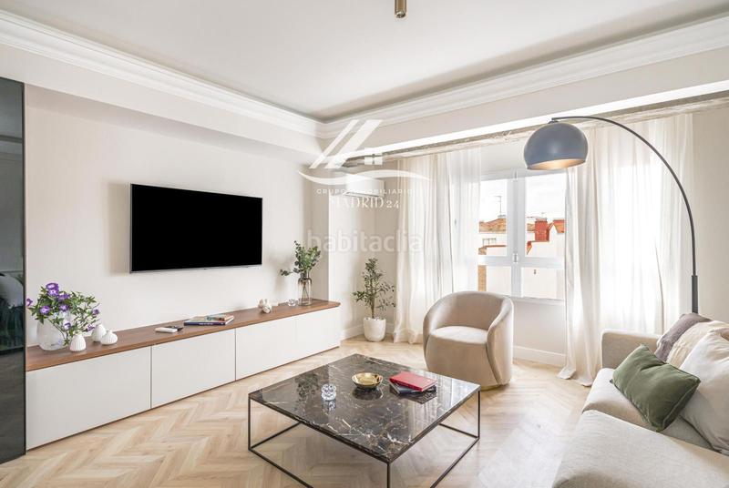 2 bedrooms Apartment in Madrid, Spain No. 125640