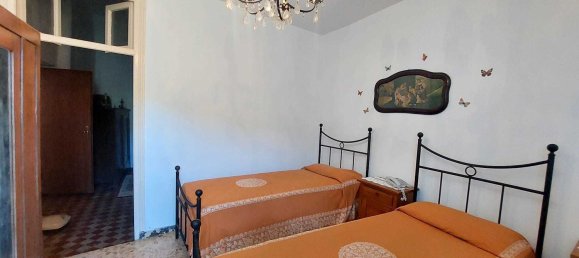 5 rooms Apartment in Imperia, Italy No. 137760 16