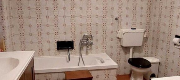 5 rooms Apartment in Imperia, Italy No. 137760 3