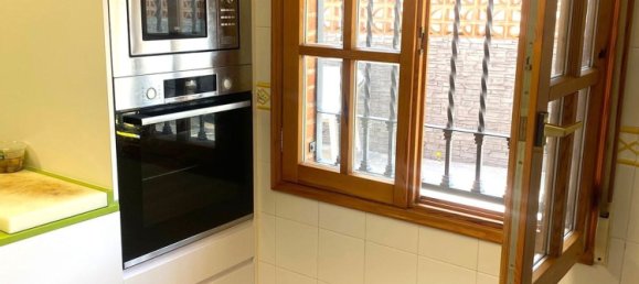 4 bedrooms House in Madrid, Spain No. 155070 4