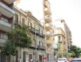 Apartamento de 6 dormitorios en Palermo, Italy No. 373421