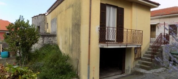 2 bedrooms Villa in Borgomaro, Italy No. 324337 16