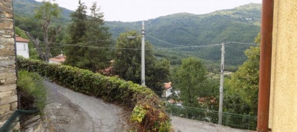 2 bedrooms Villa in Borgomaro, Italy No. 324337 5