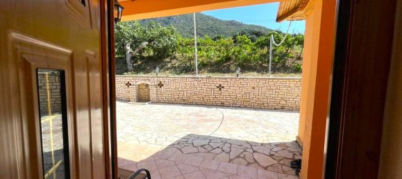 8 dormitorios villa en venta en Corfu, Central Corfu and Diapontian Islands, Corfu, Ionian Islands, Peloponnese, Western Greece and the Ionian, Greece № 2434 9
