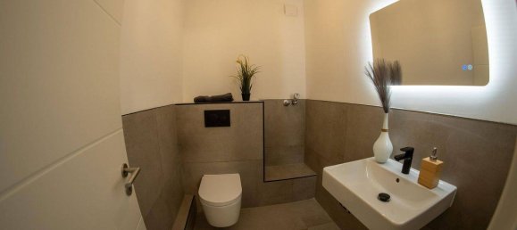 4 bedrooms Apartment in Roth, Germany No. 326315 16